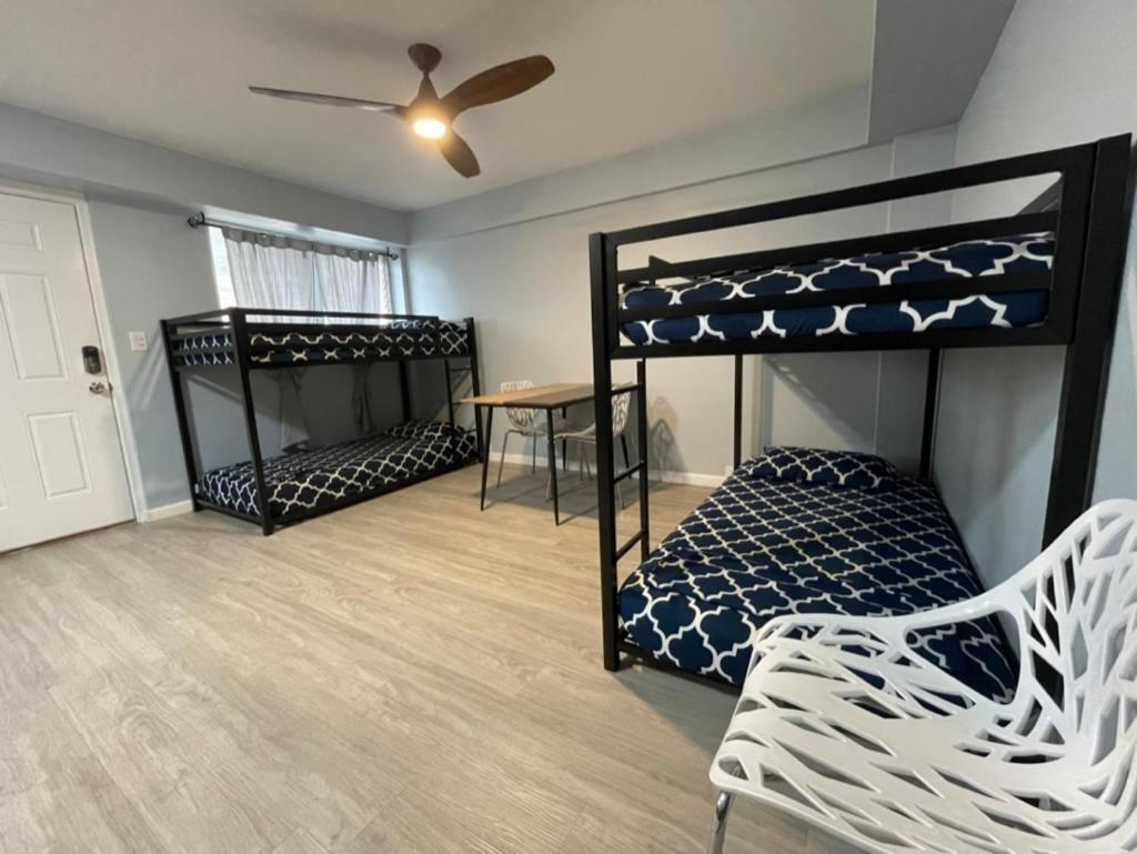 Honu Waikiki By Aloh Hostel Honolulu Ngoại thất bức ảnh